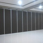 pemilihan pintu lipat partisi geser sesuai selera