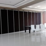 pemilihan pintu lipat partisi geser sesuai selera