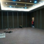 partisi geser kedap suara